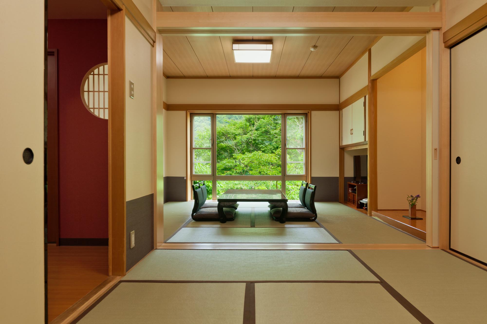 お部屋 総檜風呂付クイーンズルーム おでかけエステ 箱根温泉 箱根のホテル 旅館 マイユクール祥月 公式hp